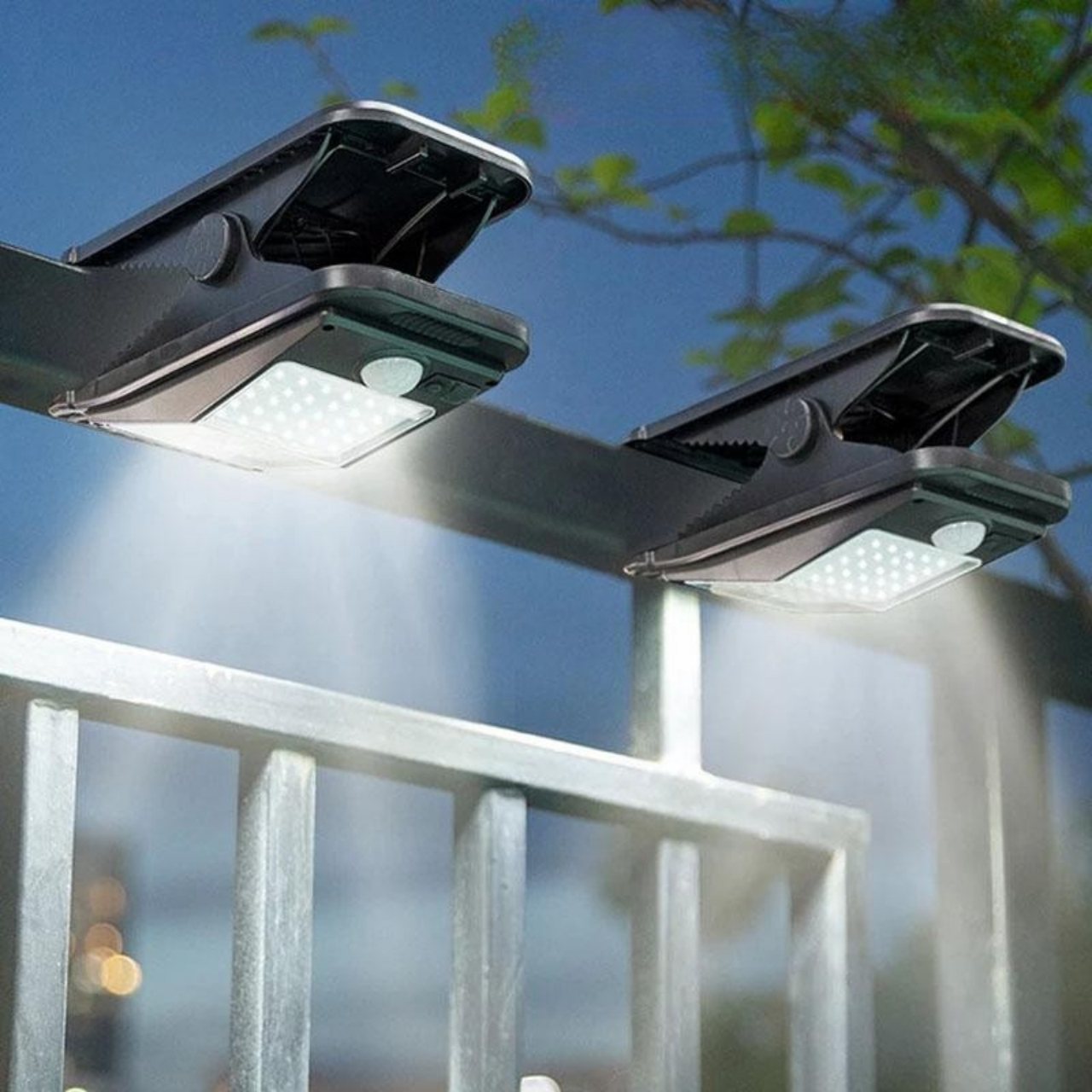 DeckClip, Luce Solare da Giardino con Clip e Sensore di Movimento - Image 3