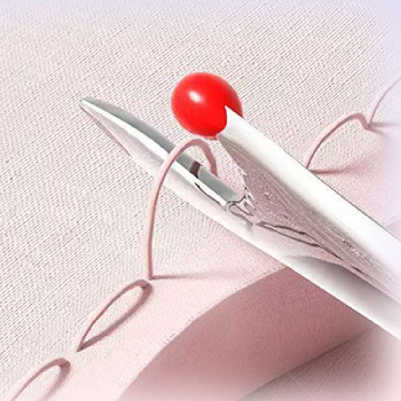 NeedleTool, strumento per l'inserimento del filo e la stiratura - Image 5