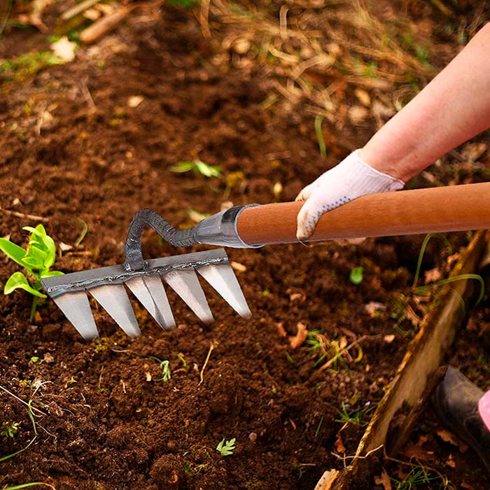 Questa innovativa zappa da giardino rimuove tutte le erbacce in modo rapido ed efficiente!