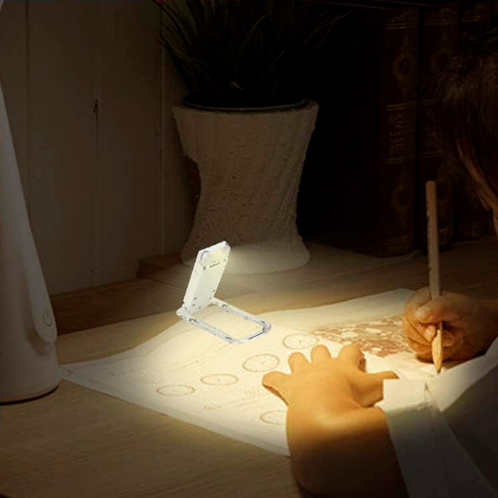 ReadLed, una mini lampada LED che può essere montata su un libro - Image 8