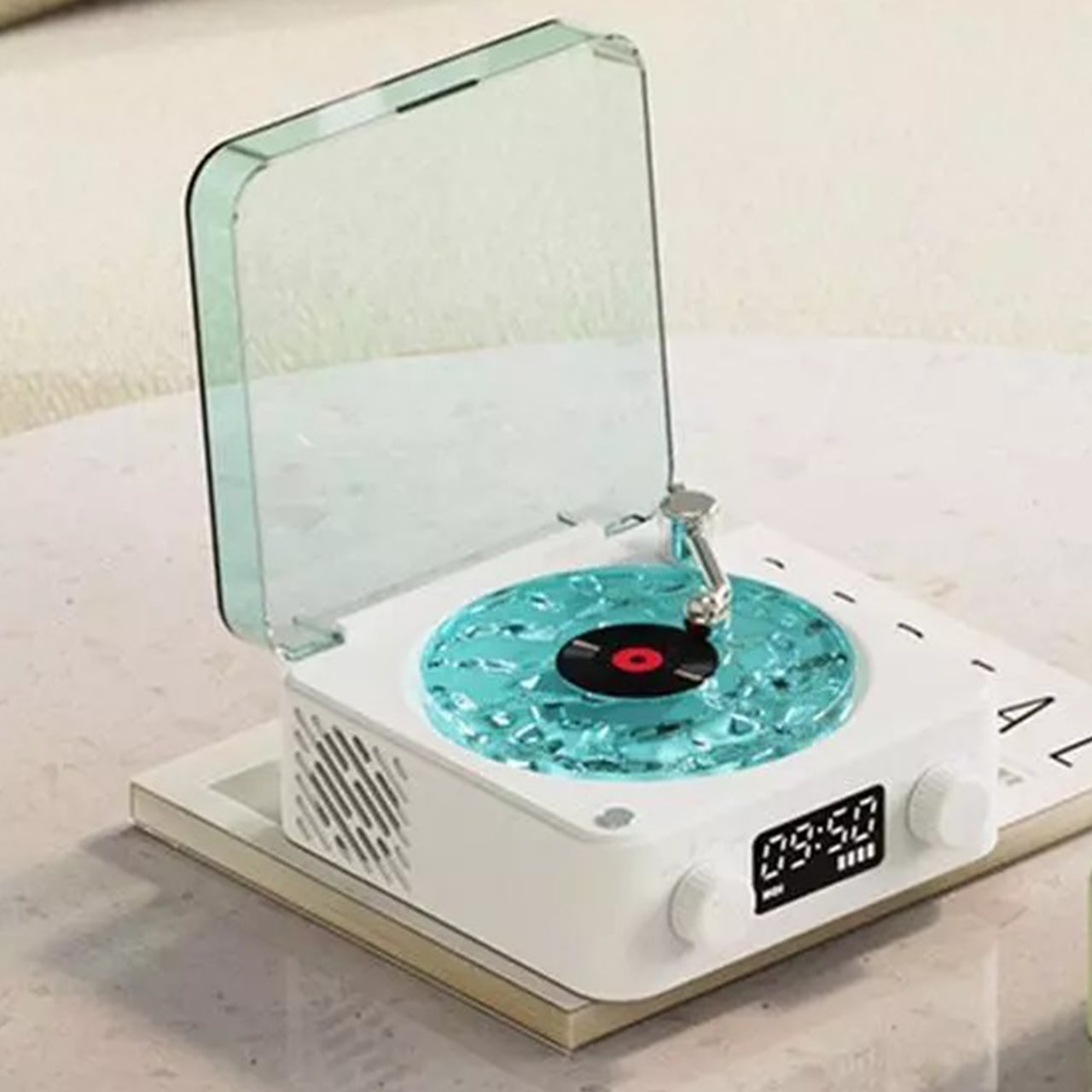 Il lettore musicale supporta Bluetooth, scheda TF e AUX.