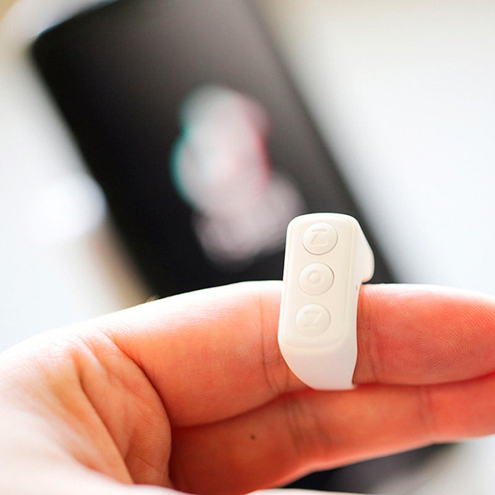 ScrollControl, telecomando Bluetooth con comoda scatola di ricarica - Image 4