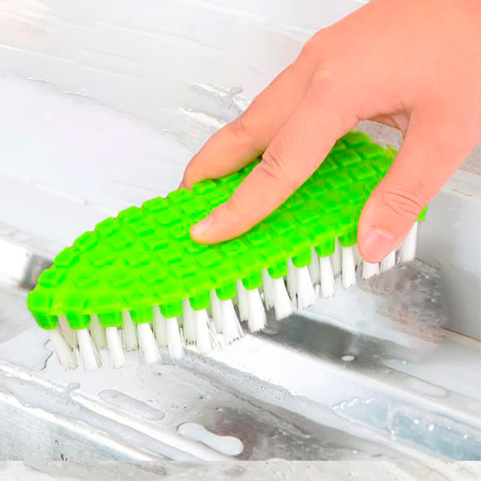 Pulisci facilmente diverse superfici come pavimenti, piastrelle del bagno, fornelli, scarpe, ecc.