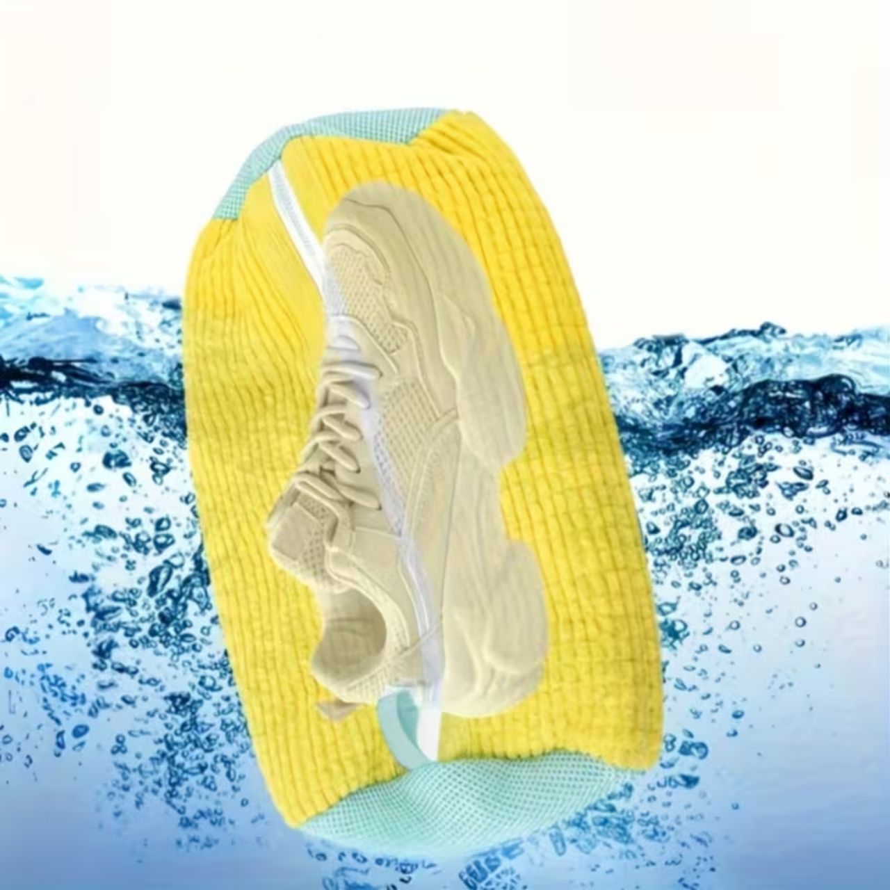ShoeWash, una borsa lavabile per la pulizia delle scarpe - Image 2
