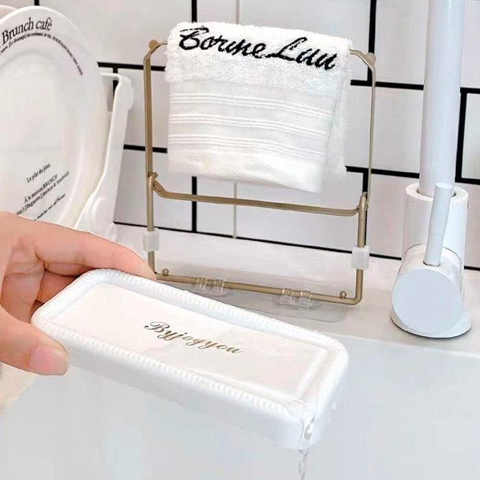 WasteStrainer, un supporto con rete da posizionare sul lavello della cucina - Image 7